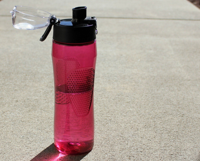 5 tipů, jak začít se zero waste water bottle 962934 1920